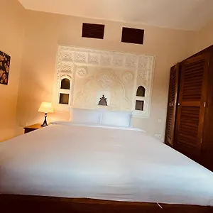 Hotel Yushili, Kampala