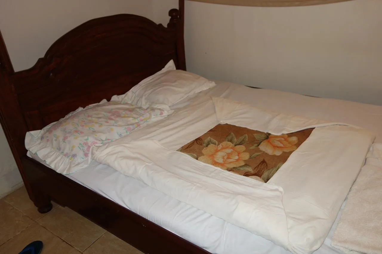Yahoo Guesthouse Kampala Uganda