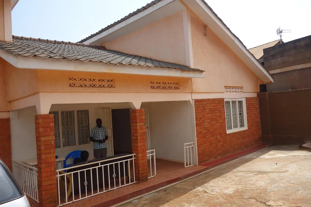 Yahoo Guesthouse Kampala